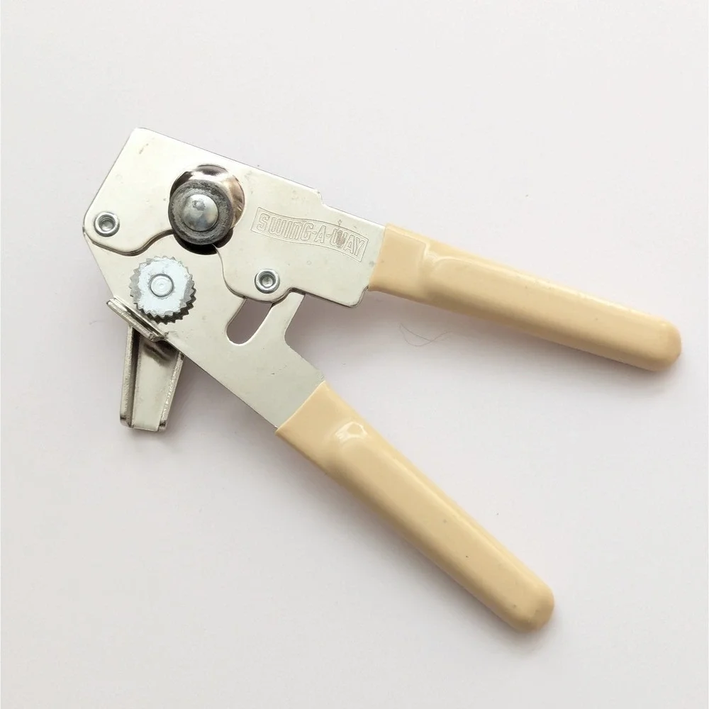 Vintage Swing Away Can Opener Cream Handle Grips Manual 6.5